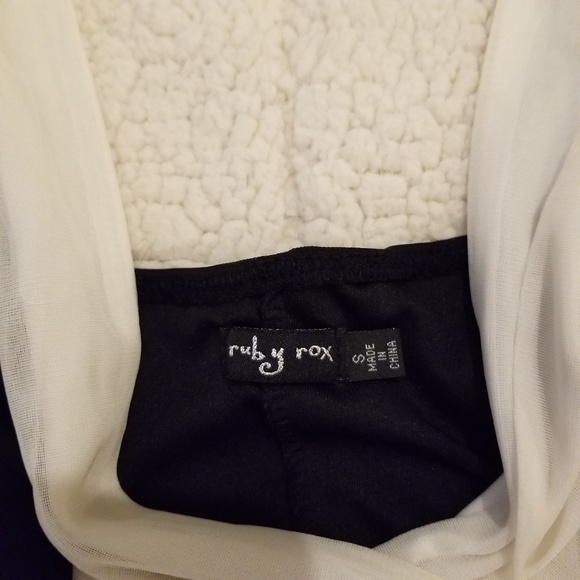 Ruby Rox dress - Picture 5 of 7